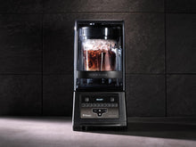 Quick & Quiet Countertop Blender